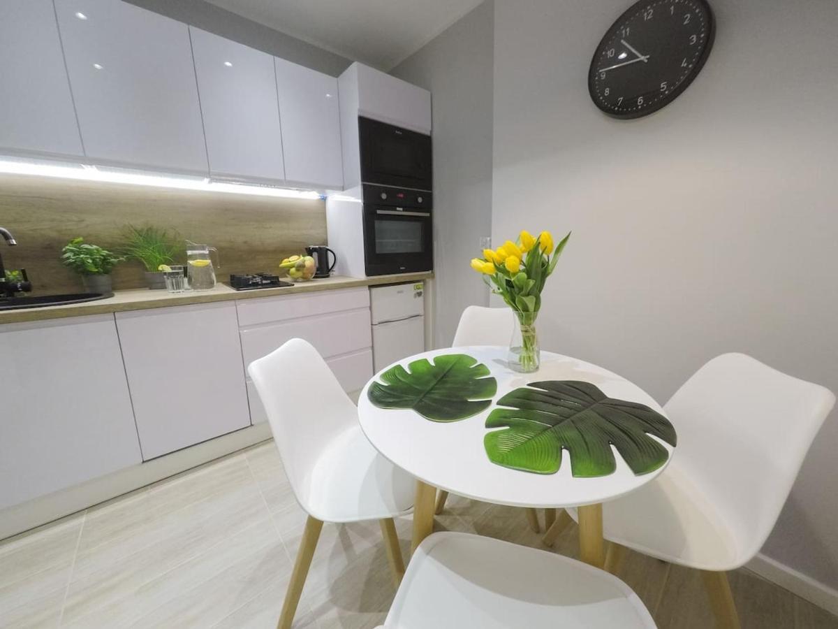 Rynek 20/21 -Cosy New Apartment On The Market Square - 4 Bedrooms - 8 People Breslávia Exterior foto